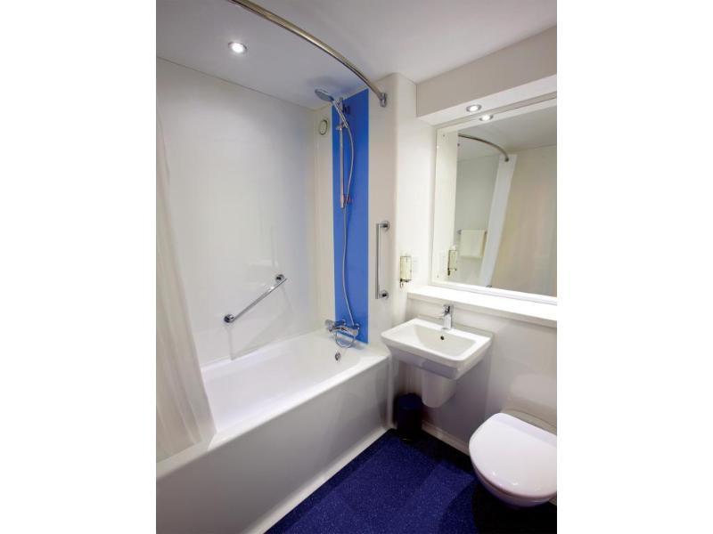 Travelodge Sheffield Central Dış mekan fotoğraf